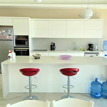 Located 3 Km From The Center Of Çeşme