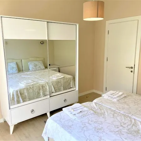 Located 3 Km From The Center Of * Çeşme